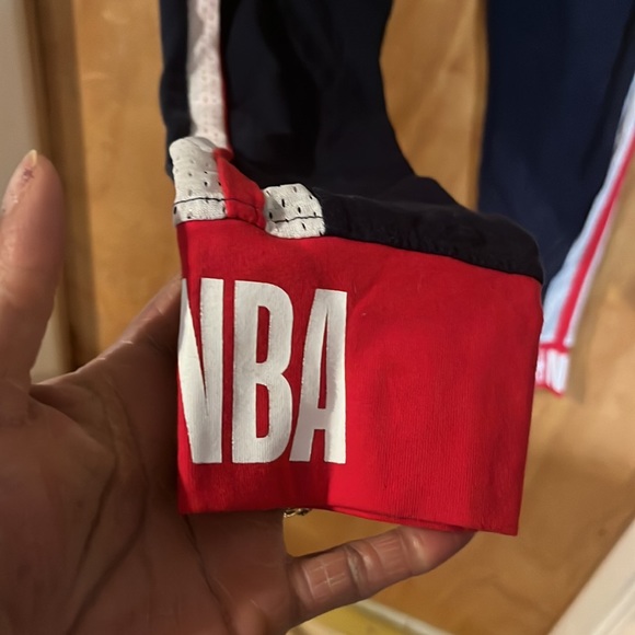 ♥️🤍Sale”Nwt Sweet Home Chicago! Chicago bulls logo leggings-Yoga pants - Picture 3 of 7